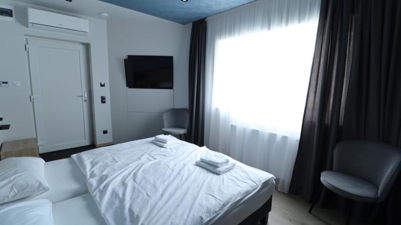 Jam Panzio Hotell Kapuvár Eksteriør bilde