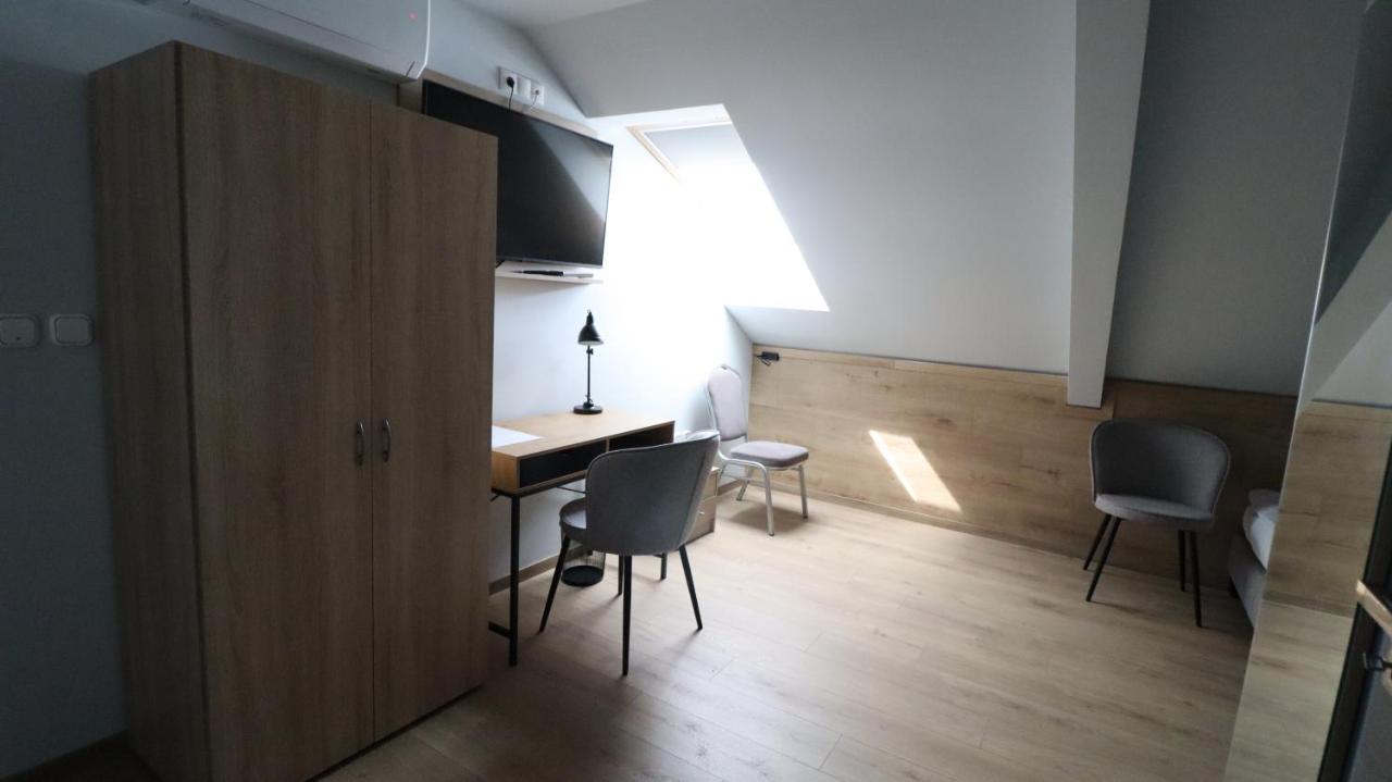 Jam Panzio Hotell Kapuvár Eksteriør bilde